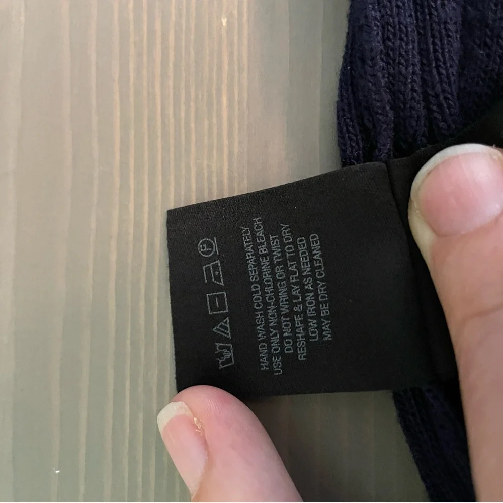 By Anthropologie Banlieue Peplum Cardigan Sweater Woman Size Large Navy NWOT - Picture 10 of 13